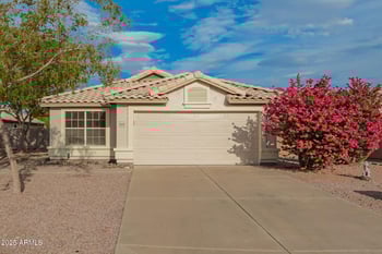19519 53rd Dr, Glendale, AZ 85308