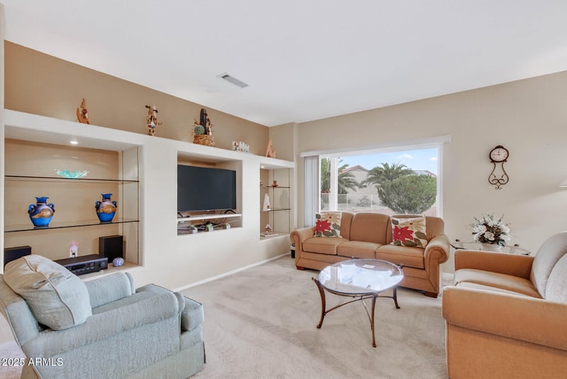 19519 Papago Dr, Surprise, AZ 85374