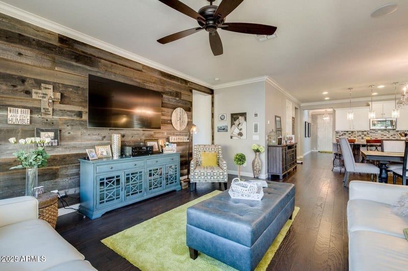 1952 Yellowstone Way, Chandler, AZ 85248