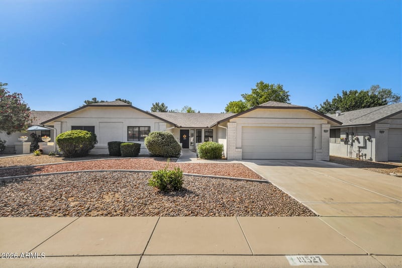 19527 141st Ave, Sun City West, AZ 85375