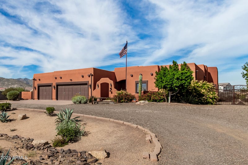 19532 Georgia Ave, Litchfield Park, AZ 85340