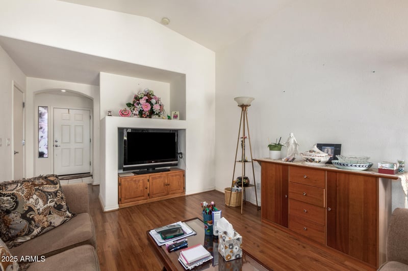 19535 107th Dr, Peoria, AZ 85373