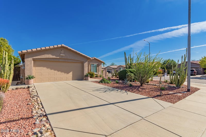 19535 107th Dr, Peoria, AZ 85373