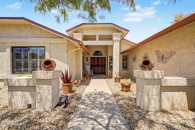 19536 N 143rd Dr N, Sun City West, AZ 85375