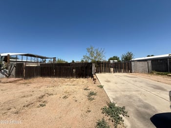 1954 Grovers Ave #120, Phoenix, AZ 85022