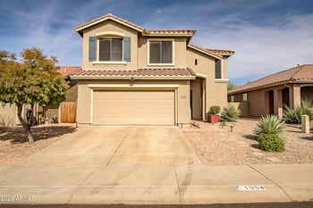 1954 Kuralt Dr, Anthem, AZ 85086