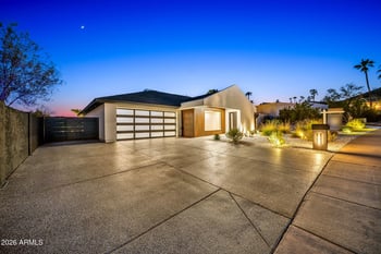 1955 Greenway Rd, Phoenix, AZ 85022