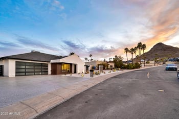 1955 Greenway Rd, Phoenix, AZ 85022