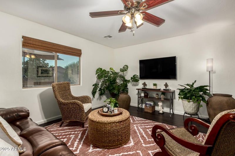 1955 Lusitano Loop, San Tan Valley, AZ 85140
