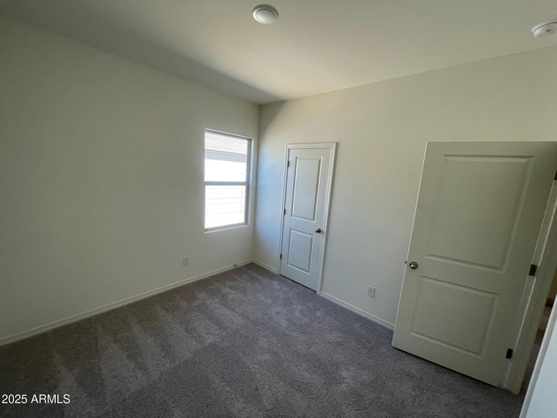 1955 Night Rider Rd, San Tan Valley, AZ 85140