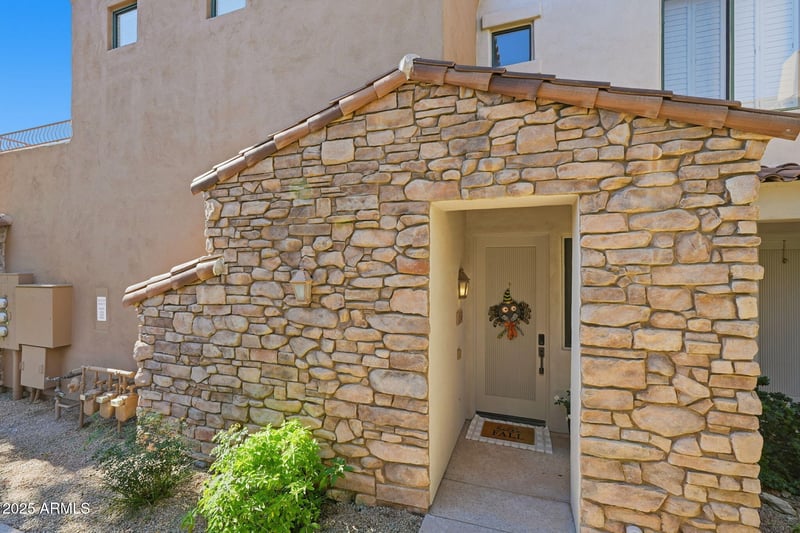 19550 Grayhawk Dr #2060, Scottsdale, AZ 85255