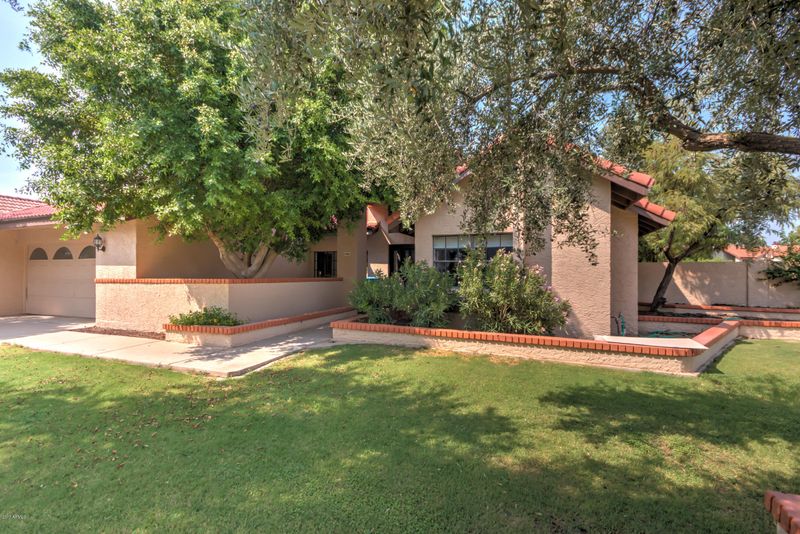 1956 E Citation Ln, Tempe, AZ 85284