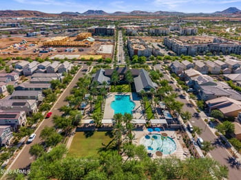 1956 W Kinfield Trl, Phoenix, AZ 85085