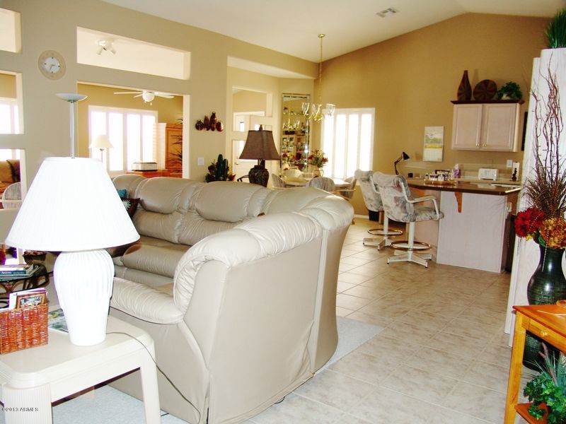 1957 E Gleneagle Dr, Chandler, AZ 85249