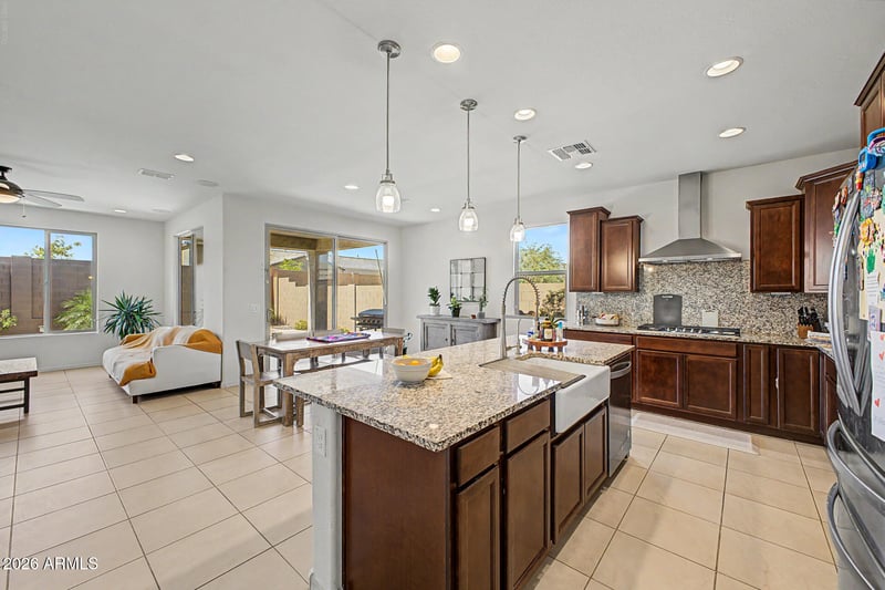1957 Fawn Way, San Tan Valley, AZ 85144