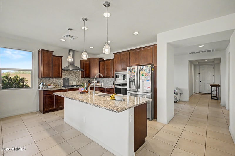 1957 Fawn Way, San Tan Valley, AZ 85144