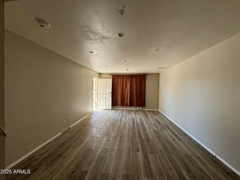 1958 Duke Dr, Tempe, AZ 85283