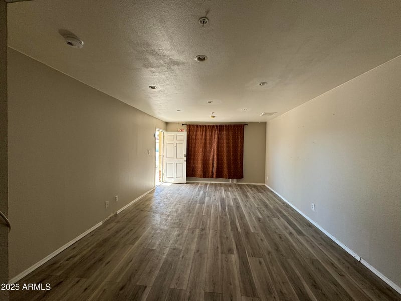 1958 Duke Dr, Tempe, AZ 85283