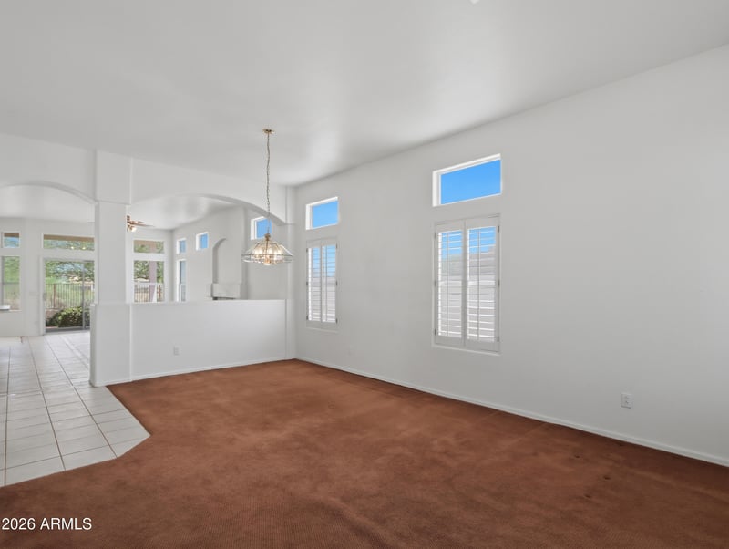 19599 Coyote Lakes Pw, Surprise, AZ 85378