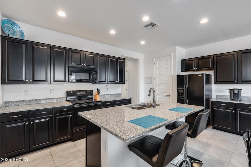 19600 Montecito Ave, Litchfield Park, AZ 85340