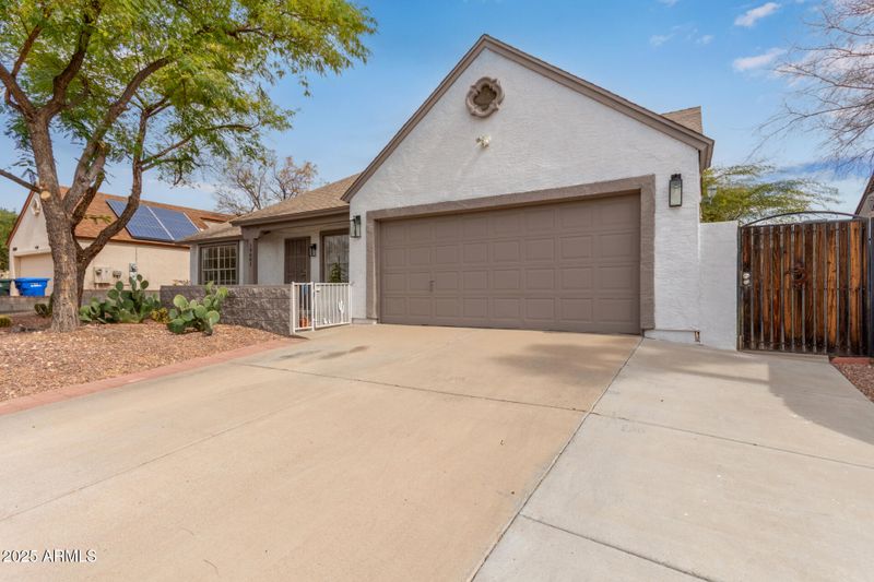 19601 N 14th St, Phoenix, AZ 85024