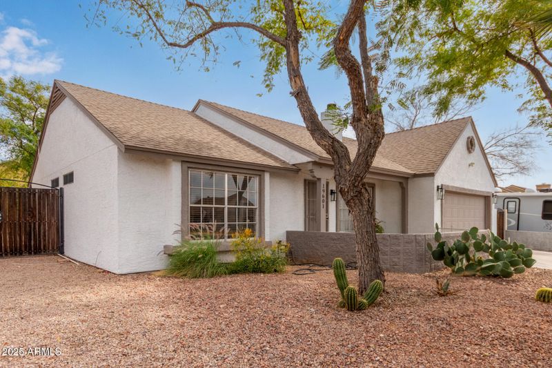 19601 N 14th St, Phoenix, AZ 85024