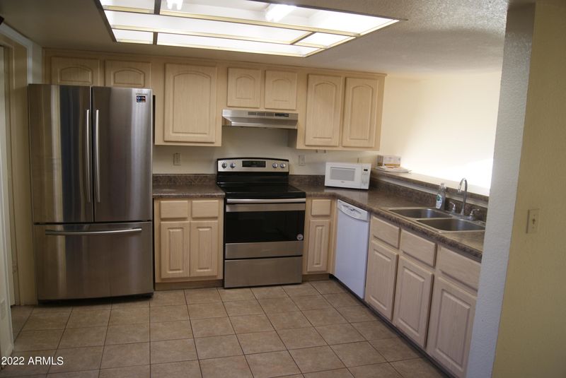 19601 N 7th St #1076, Phoenix, AZ 85024