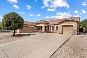 19604 Thornton Rd, Queen Creek, AZ 85142