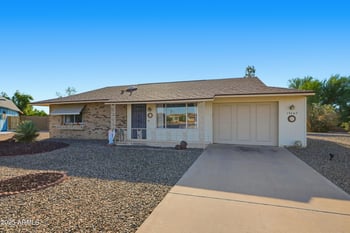 19605 Pine Springs Dr, Sun City, AZ 85373