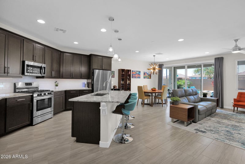 19607 Badgett Ln, Litchfield Park, AZ 85340
