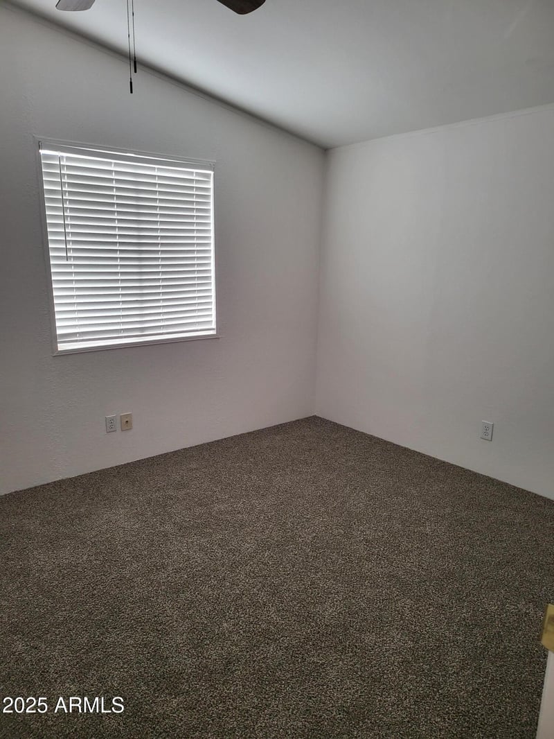 19611 30th St, Phoenix, AZ 85050