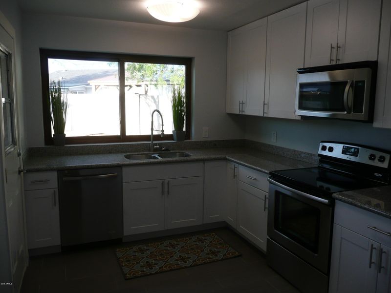 19611 N 13th Dr, Phoenix, AZ 85027