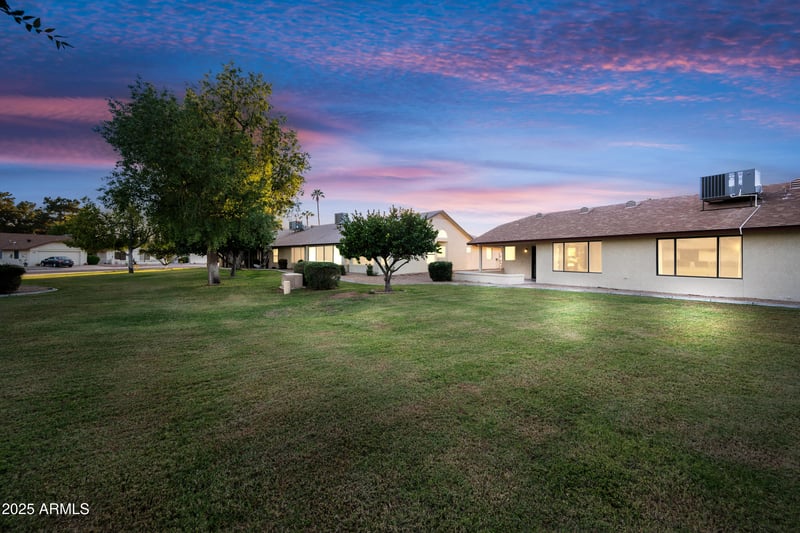 19611 Trail Ridge Dr, Sun City West, AZ 85375