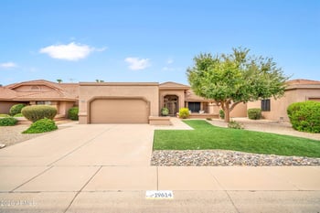 19614 Bellwood Dr, Sun City West, AZ 85375