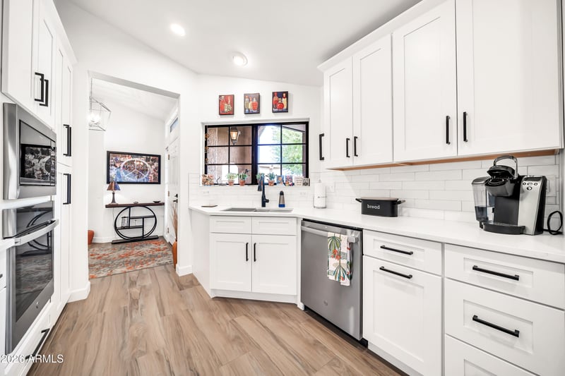 19614 Bellwood Dr, Sun City West, AZ 85375