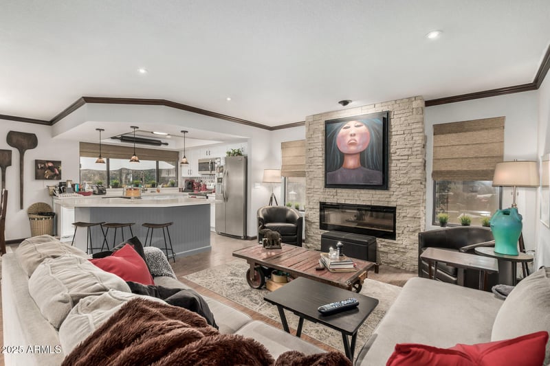 1962 Ranch Rd, Tempe, AZ 85284