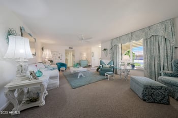 19620 Concho Cir, Sun City, AZ 85373