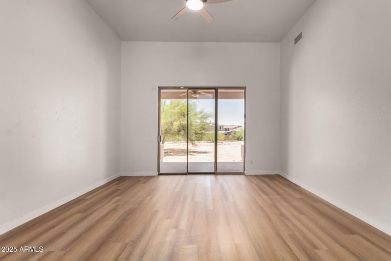19621 Minnezona Ave, Litchfield Park, AZ 85340