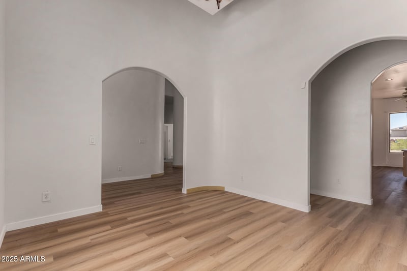 19621 Minnezona Ave, Litchfield Park, AZ 85340