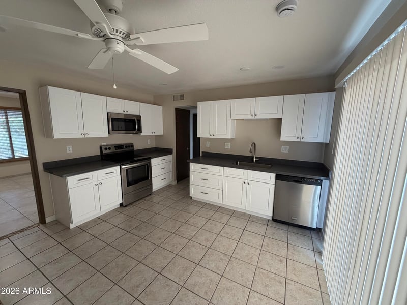19621 Palo Verde Dr, Sun City, AZ 85373