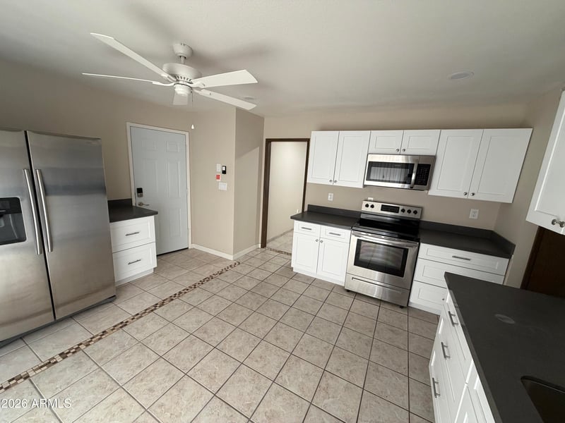 19621 Palo Verde Dr, Sun City, AZ 85373