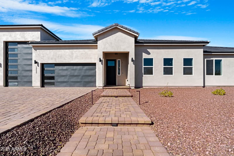 19622 Pasadena Ave, Litchfield Park, AZ 85340