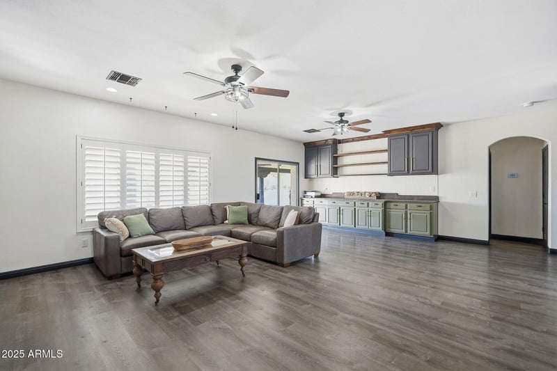 19623 Meadowbrook Ave, Litchfield Park, AZ 85340