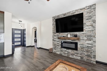 19623 Meadowbrook Ave, Litchfield Park, AZ 85340