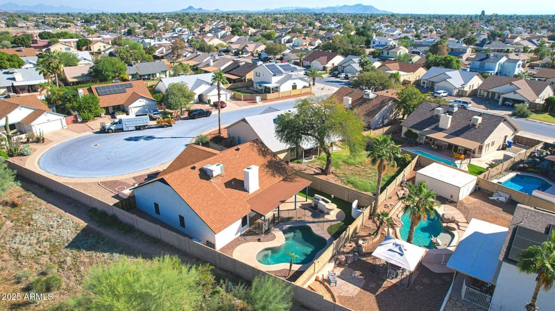 19624 47th Ln, Glendale, AZ 85308