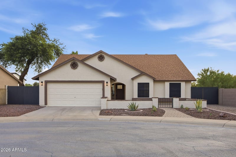 19624 47th Ln, Glendale, AZ 85308