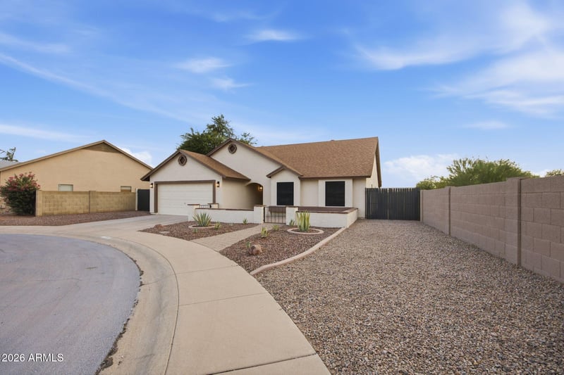 19624 47th Ln, Glendale, AZ 85308