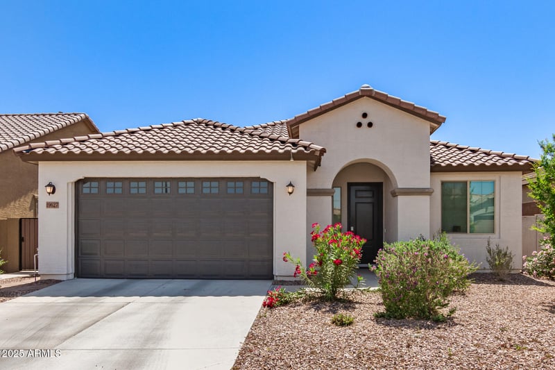 19627 Badgett Ln, Litchfield Park, AZ 85340