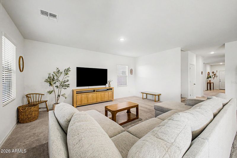 1963 E Harness Ln, San Tan Valley, AZ 85140