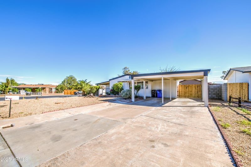1963 Michigan Ave, Phoenix, AZ 85022
